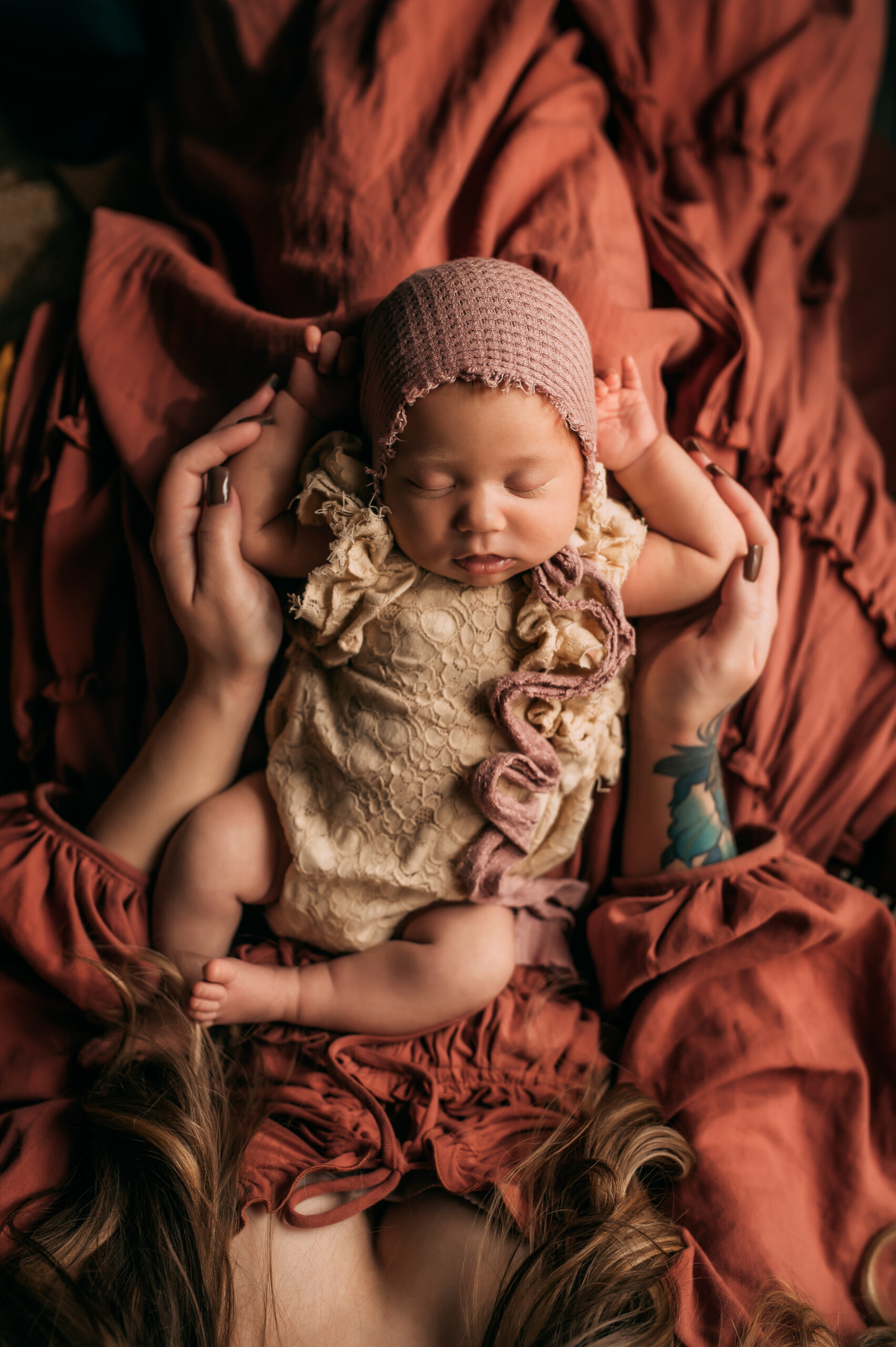 newborn breastfeeding photography in edmonton